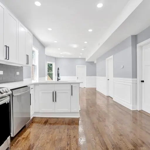 1821 N Kedvale AVE #1, Chicago, IL 60639