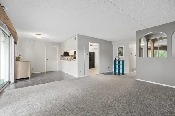 15812 86th AVE #136, Orland Park, IL 60462