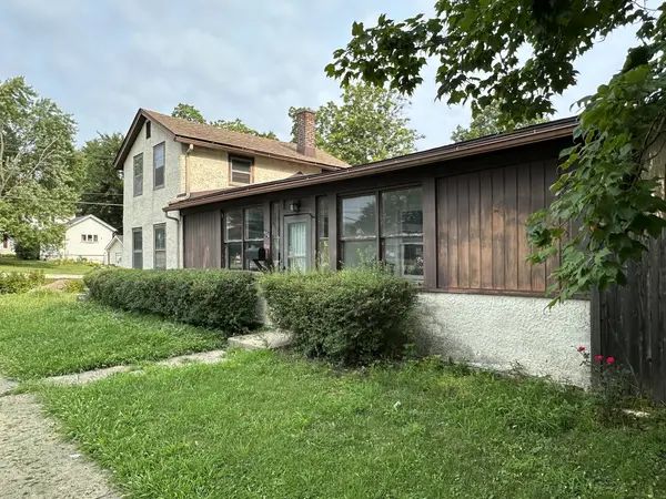 404 E 9th ST, Lockport, IL 60441