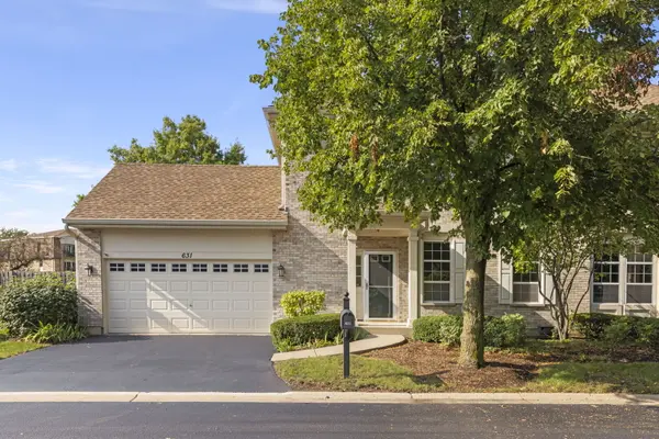631 Dunhill LN,  Carol Stream,  IL 60188