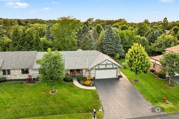 11524 S Old Prague Path, Palos Park, IL 60464
