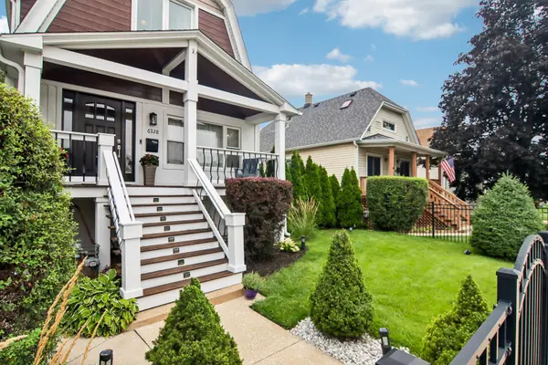 6328 W Addison ST, Chicago, IL 60634