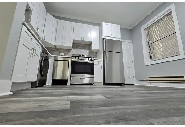 923 W Waveland AVE #1D, Chicago, IL 60657