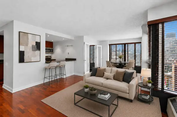 30 E Huron ST #1904, Chicago, IL 60611