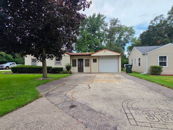 336 E ORCHARD ST, Mundelein, IL 60060