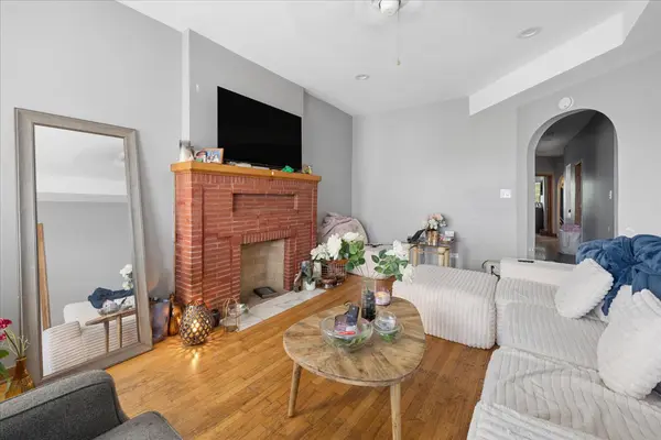 3128 W Warren BLVD, Chicago, IL 60612