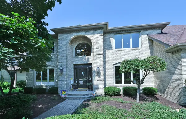 1412 Greenlake DR, Aurora, IL 60502