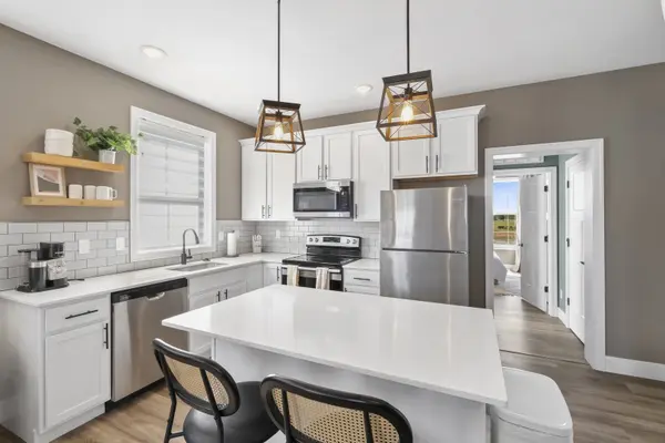 212 Great Loop East DR #2A, Ottawa, IL 61350