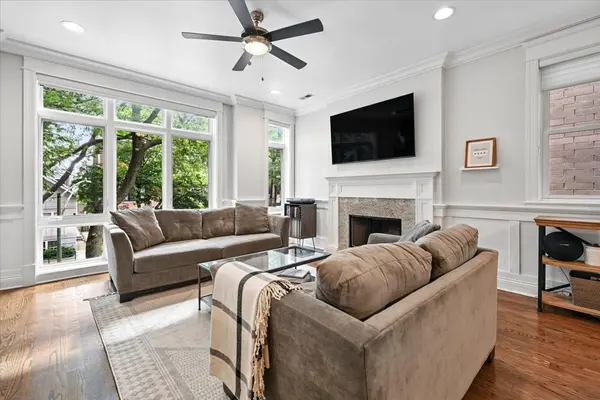 2728 N Wayne AVE #2, Chicago, IL 60614
