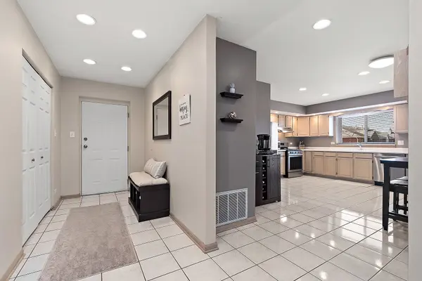 18245 66th CT #3A, Tinley Park, IL 60477