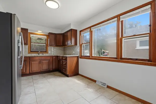14908 Wabash AVE, Dolton, IL 60419