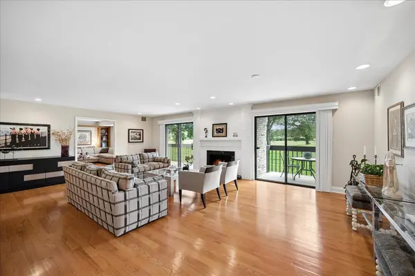 1771 Mission Hills RD #115, Northbrook, IL 60062