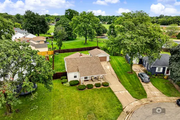 1530 Marquette CT, Joliet, IL 60435