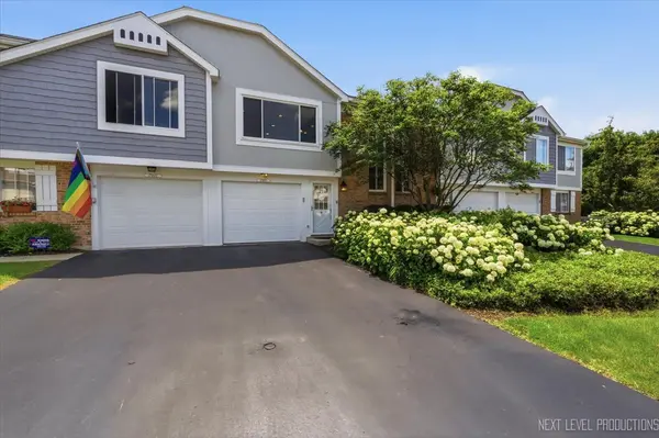 27W403 Melrose LN,  Winfield,  IL 60190