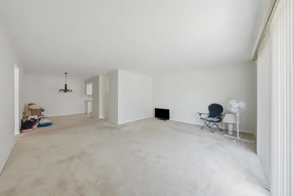 12750 Carriage LN #A1, Crestwood, IL 60418