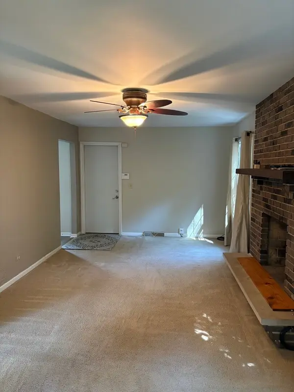 1613 CLYDE DR, Naperville, IL 60565
