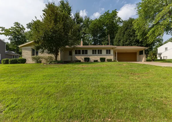 1420 35th AVE, Rock Island, IL 61201