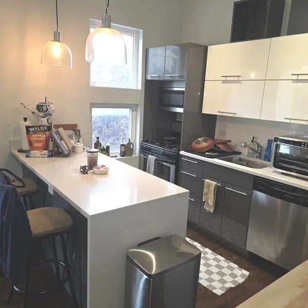 2456 N california AVE #2R, Chicago, IL 60647