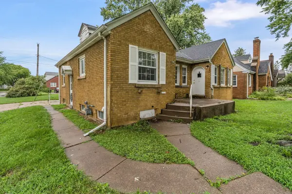 1838 37th ST, Rock Island, IL 61201