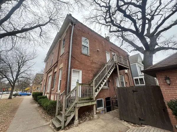 4703 N Winchester AVE, Chicago, IL 60640