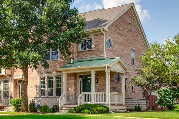 2670 W Lake AVE #2670, Glenview, IL 60026