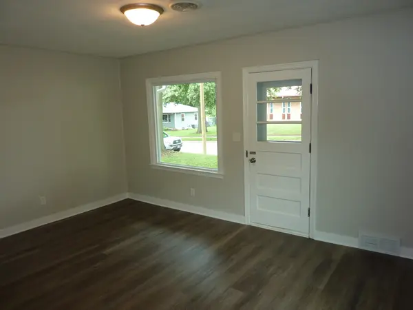 1631 W 38th ST, Davenport, IA 52806