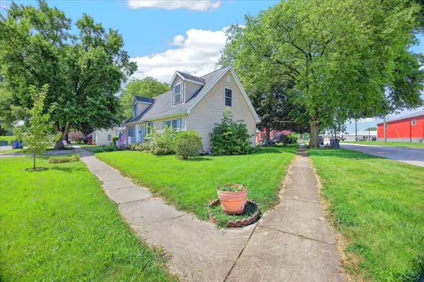 419 Center ST, Mazon, IL 60444