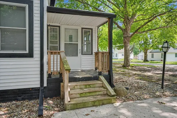 15 N Locust ST, Pesotum, IL 61863