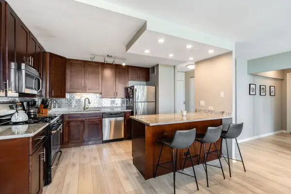2800 N Lake Shore DR #2015, Chicago, IL 60657