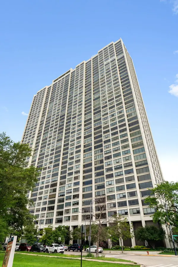 2800 N Lake Shore DR #2015, Chicago, IL 60657