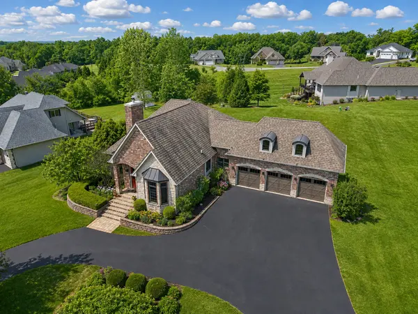 13114 DEER CROSSING, Roscoe, IL 61073