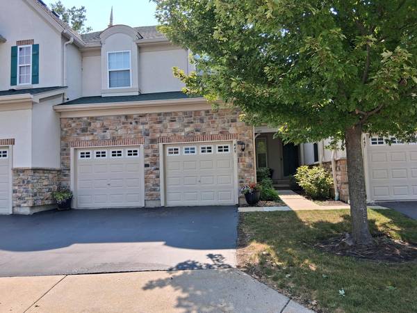 449 N Bay Tree CIR, Vernon Hills, IL 60061