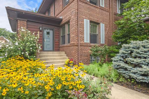 10024 S Leavitt ST, Chicago, IL 60643