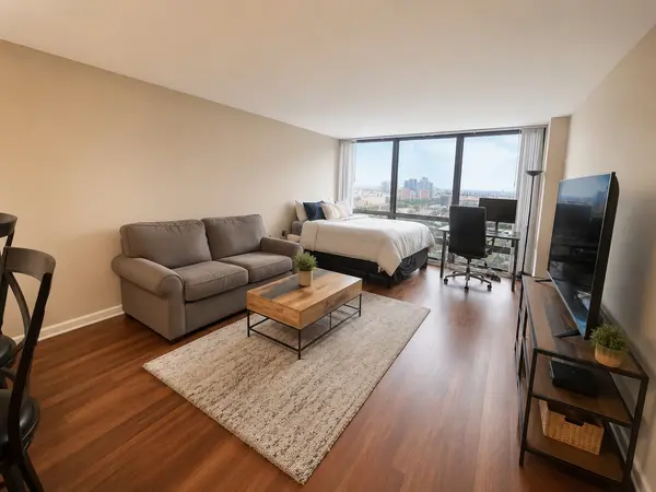 1636 N Wells ST #2214, Chicago, IL 60614