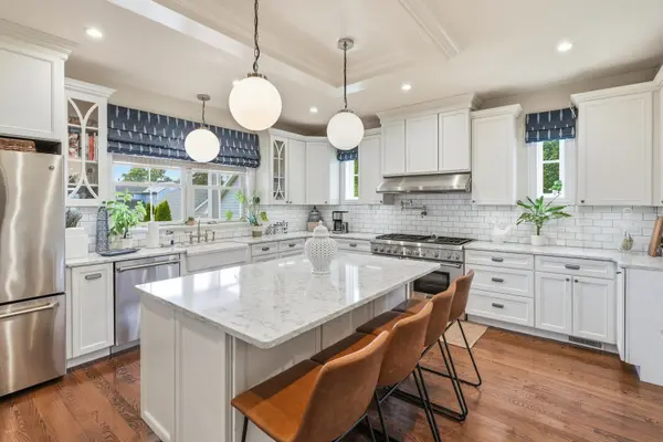 14410 3RD AVE, Orland Park, IL 60462