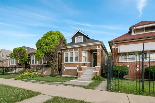 7320 S Oakley AVE, Chicago, IL 60636