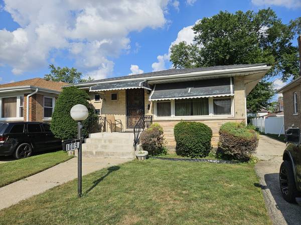 1009 24th AVE, Bellwood, IL 60104