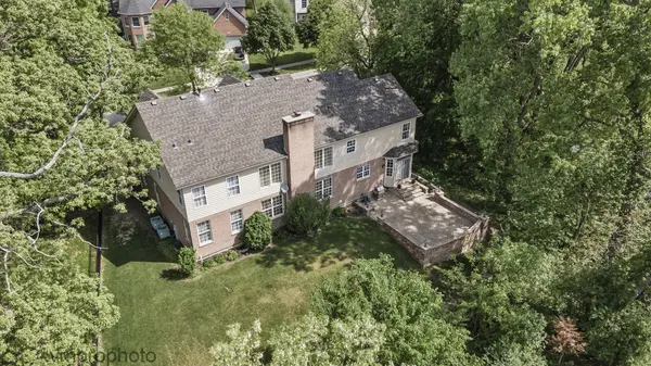 591 W Rosiland DR, Palatine, IL 60074
