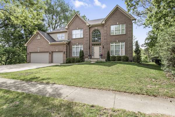591 W Rosiland DR, Palatine, IL 60074
