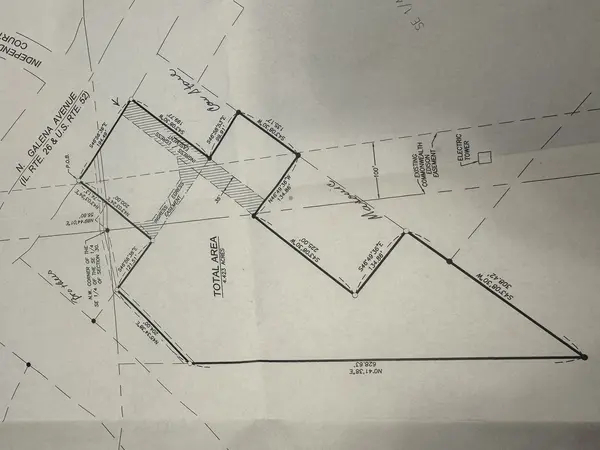 000 Galena AVE N, Dixon, IL 61021