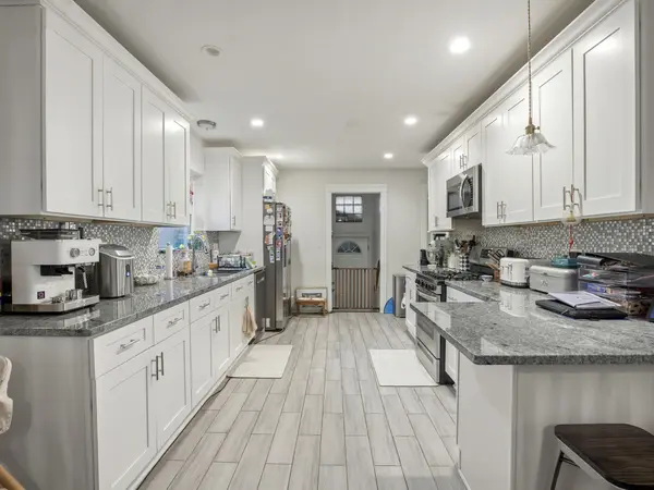 11617 S Maplewood AVE, Chicago, IL 60655