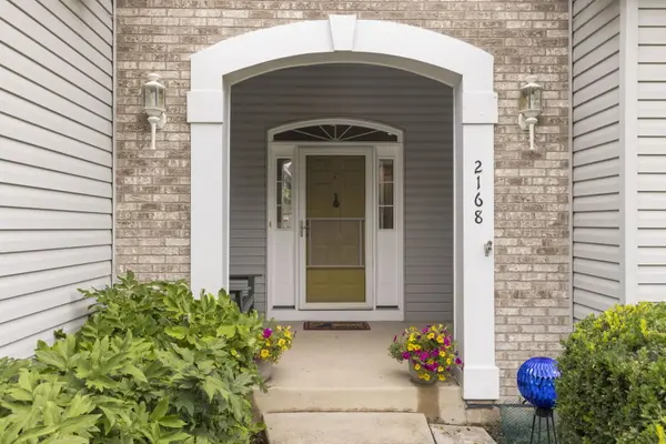 2168 Whitetail DR, Aurora, IL 60503