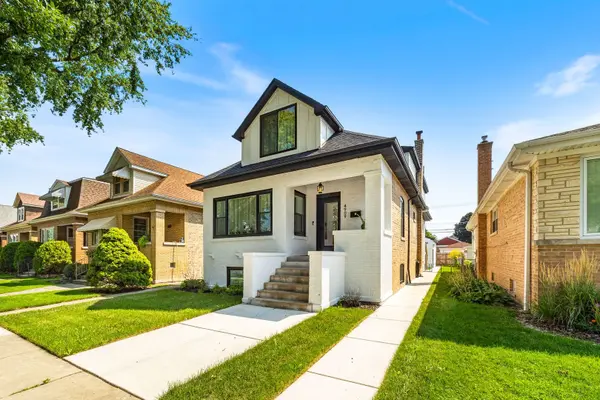 4909 N Merrimac AVE, Chicago, IL 60630