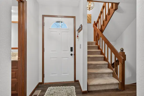 3169 Willowwood CT, Bettendorf, IA 52722