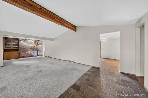 18817 W Union RD, Union, IL 60180