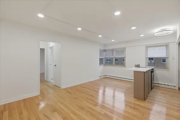 5630 N Sheridan RD #S1101, Chicago, IL 60660