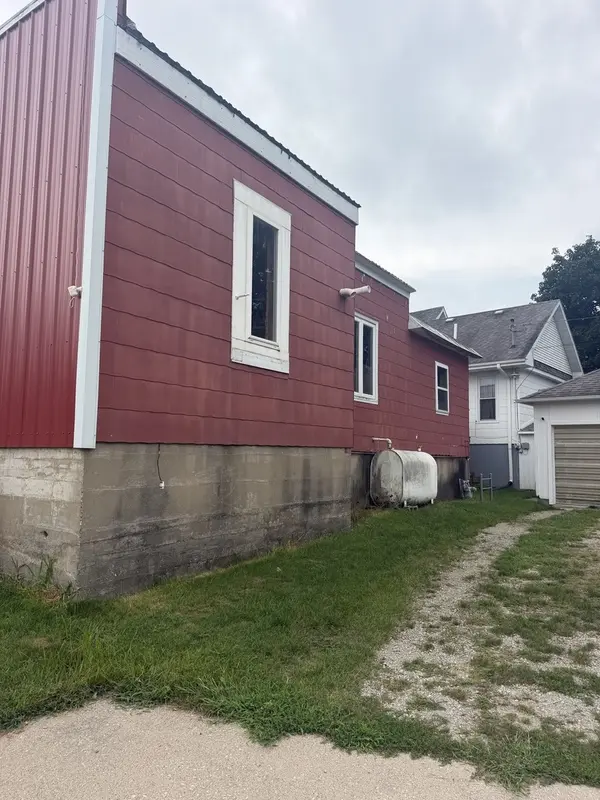 500 Washington ST, Prophetstown, IL 61277