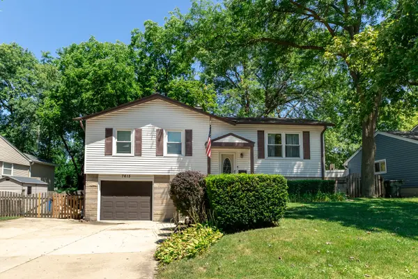 7615 Walnut AVE, Woodridge, IL 60517