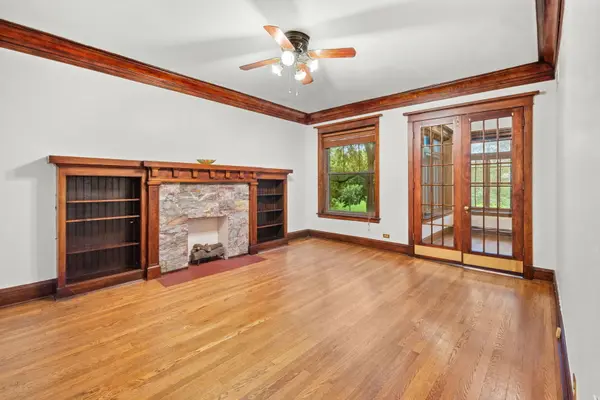 5433 S Greenwood AVE #2, Chicago, IL 60615
