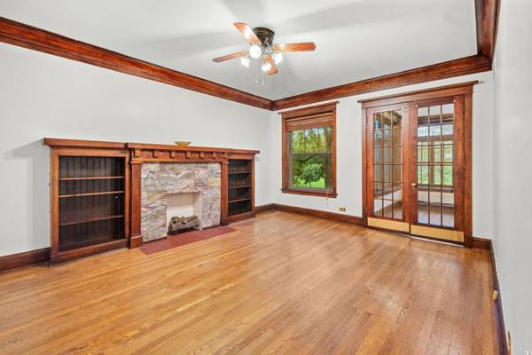 5433 S Greenwood AVE #2, Chicago, IL 60615